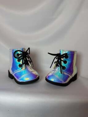 Wonder Nation Toddler Girls Iridescent Holographic Lace-Up Combat Boots with Sid